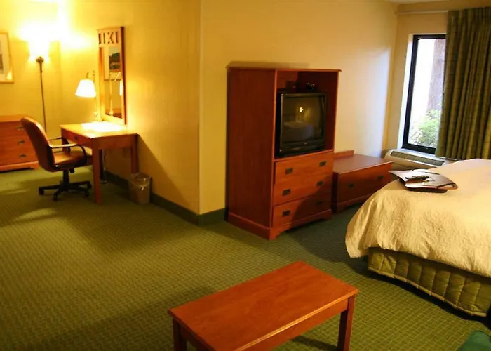 Hampton Hotel