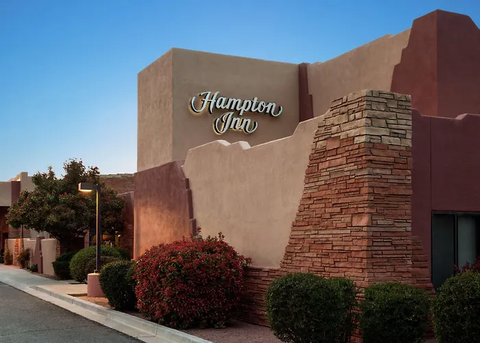 Hampton Hotel 3*