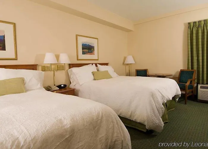 Hampton 3* Sedona